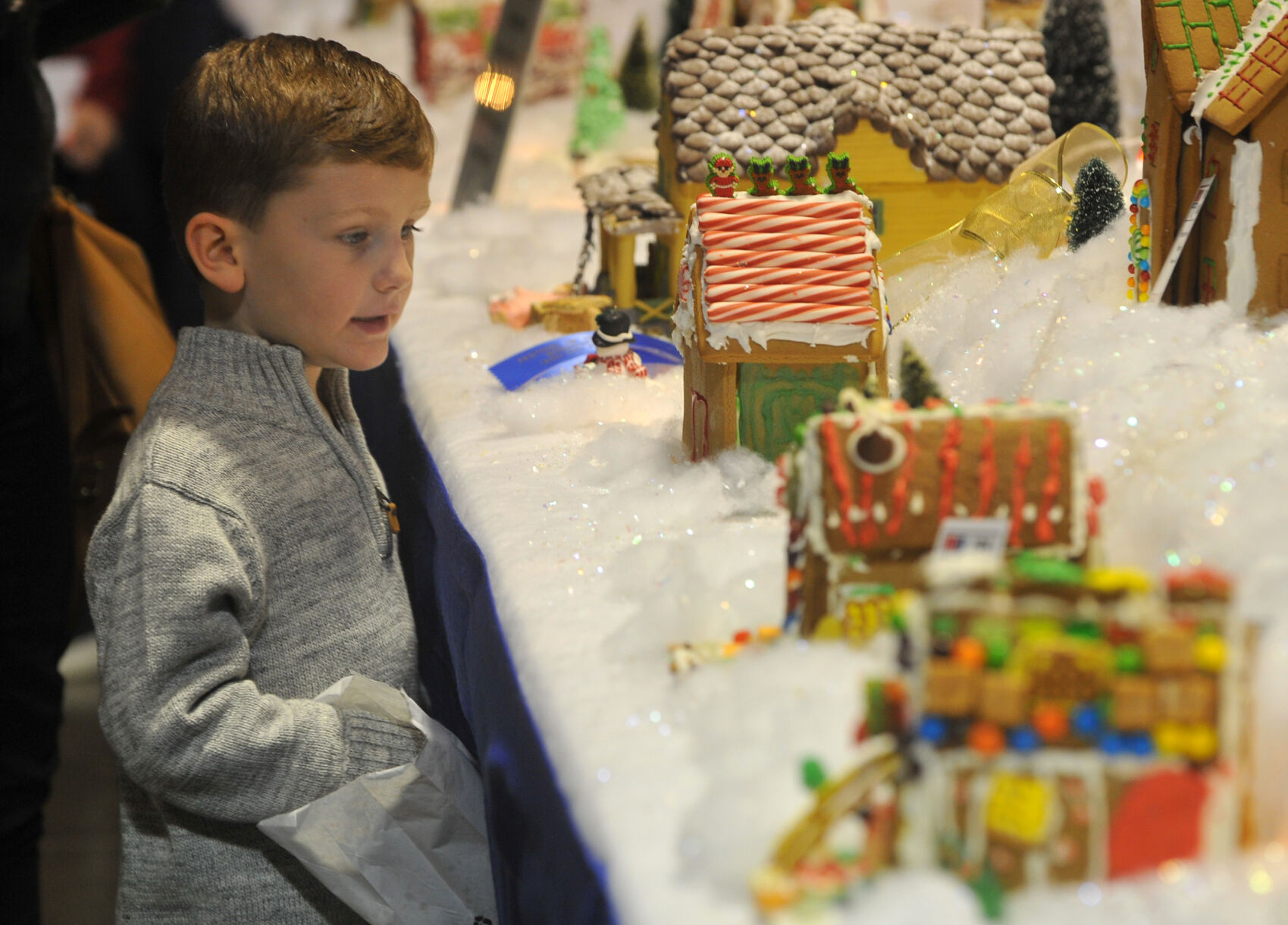 Festival of Trees "Christmas Around the World".